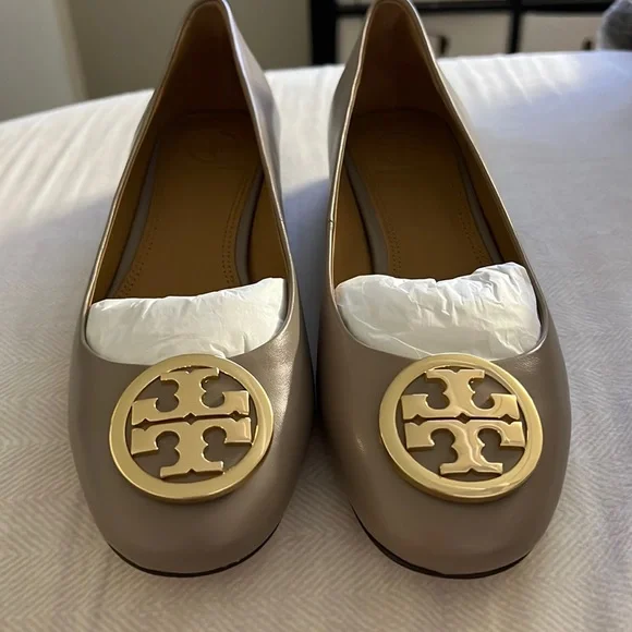 Tory Burch 25mm Flats French Gray with Gold Hardware